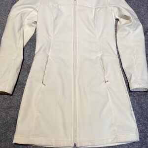 Light weight jacket, off white size extra small.